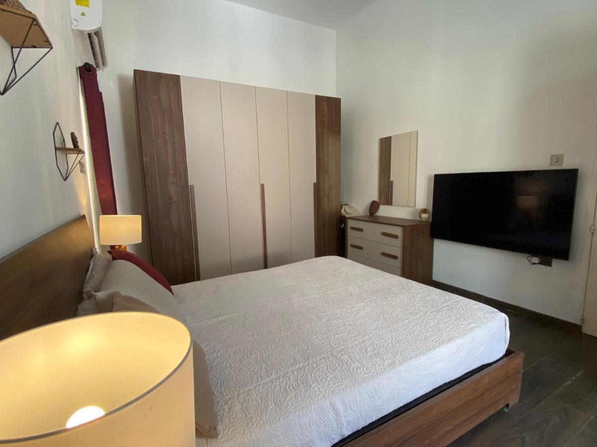 Blue Waters Town House Appartamento Tarxien Esterno foto