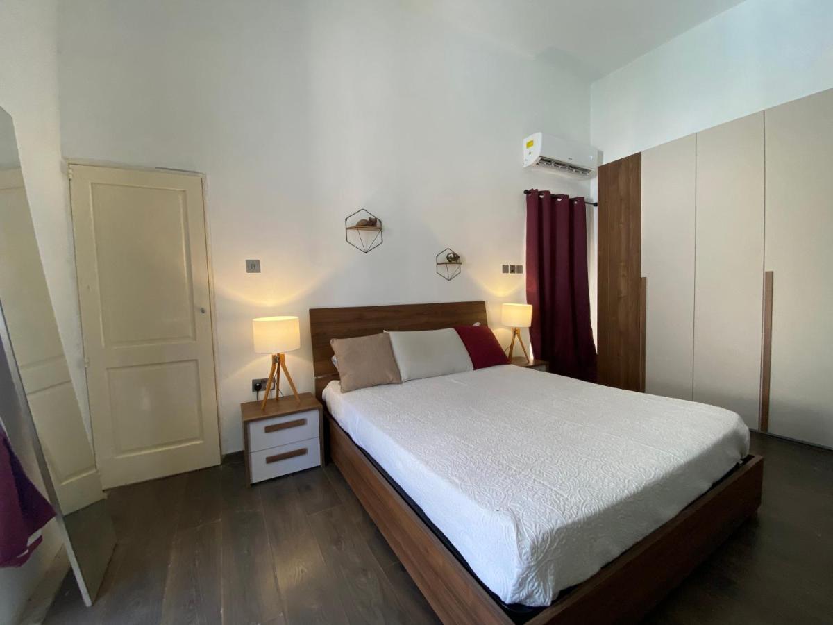 Blue Waters Town House Appartamento Tarxien Esterno foto